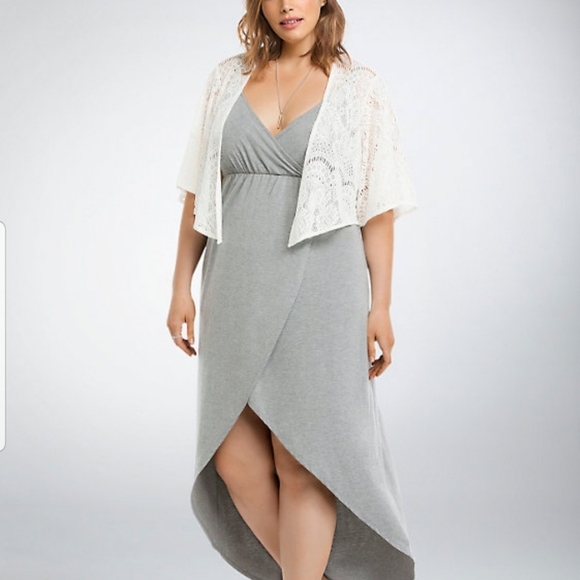 Plus Torrid Lace Drape front shrug New with tags - Picture 3 of 6